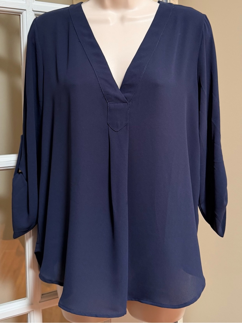 Lush Navy V-Neck Tunic Top